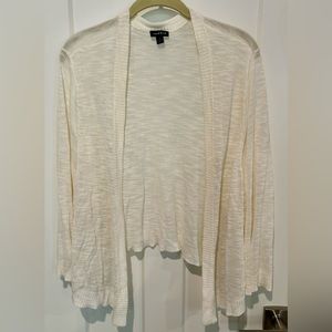 Torrid Cardigan Size 4 (26)